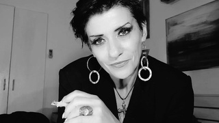 Perverse Psychologist Gets Fresh Male to Spunk for her over an online cobsultation
