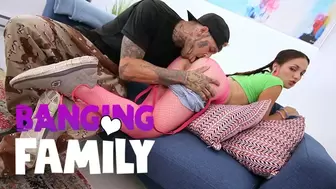 Banging Family - Giant Dong Destroy her Snatch!