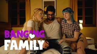 Banging Family - two Alt Step-Sisters Share a Giant Rod